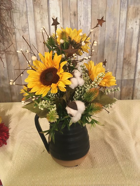 Black n tan country Pitcher #16