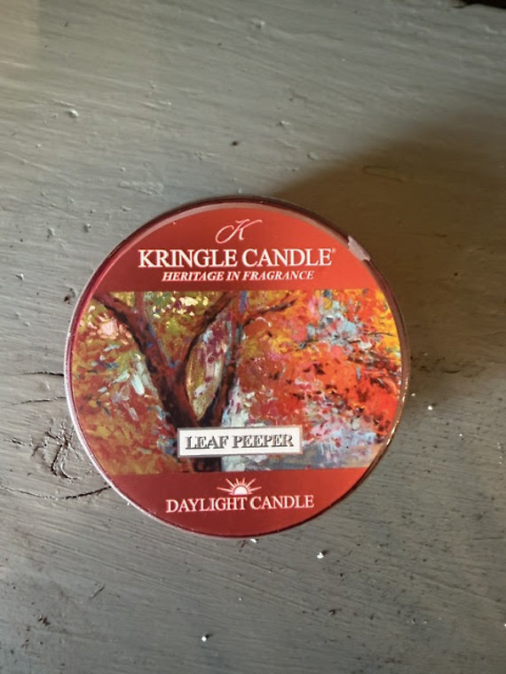Leaf Peeper Candle