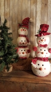 Stacked Snowball snowman