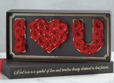 Boxed I LOVE YOU Pink Roses